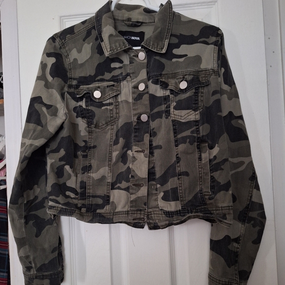 Camo Jacket - Picture 1 of 9